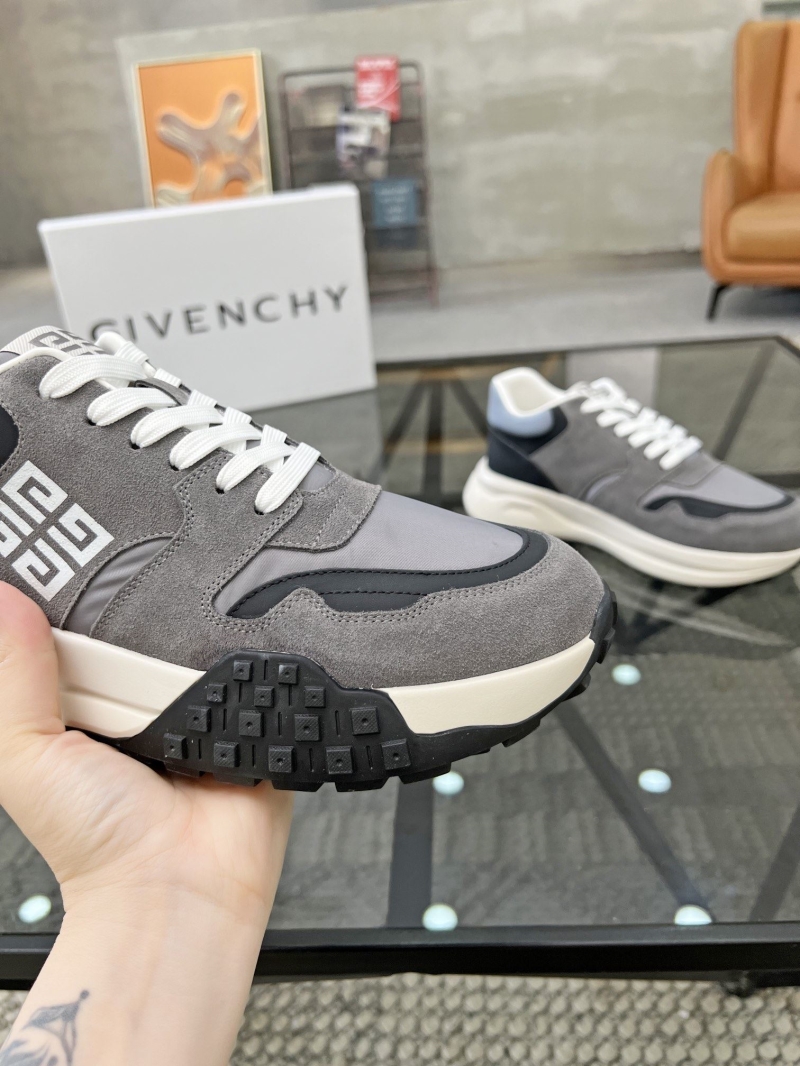 Givenchy Sneakers